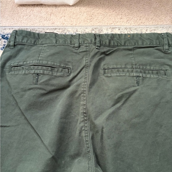 H&M Olive Chinos for Men - Picture 6 of 10